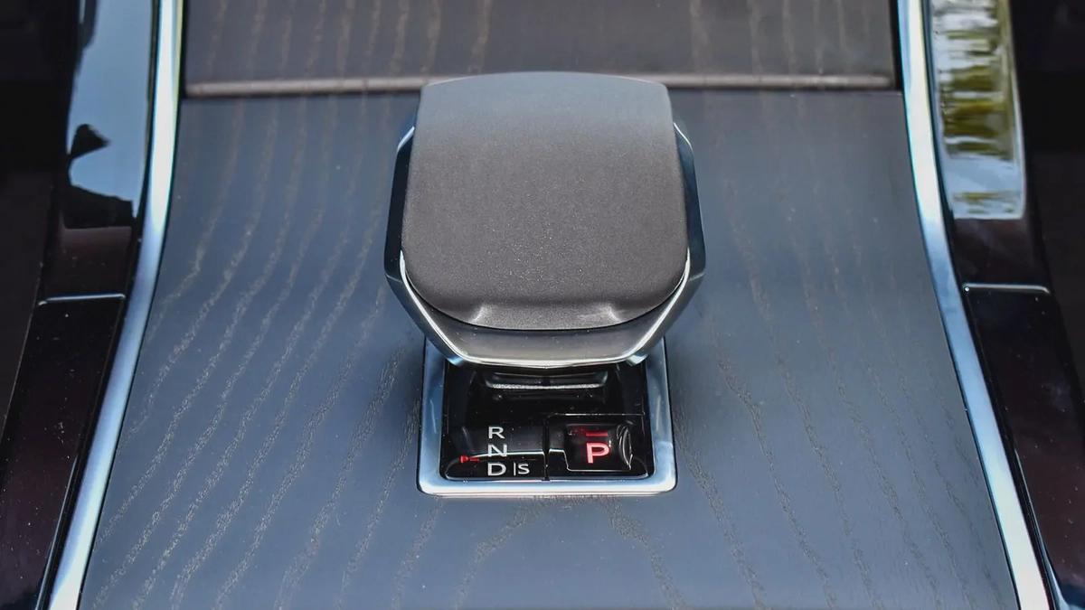 RANGE ROVER EVOQUE SE P250 DYNAMIC 2025!! FIVE YEARS WARRANTY!! THREE YEARS SERVICE CONTRACT-7-7