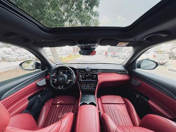 MASERATI GRECALE | MODENA | 2023 | 2.0L | 8565Km | JAPAN SPECs | CLEAN TILTLE | FRESH IMPORT