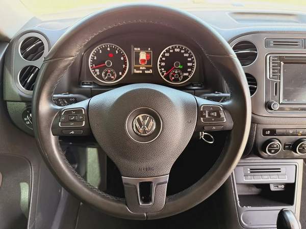 Volkswagen Tiguan 2.0 Tsi 4Motion 2016 Model GCC Specs With Partial Service History