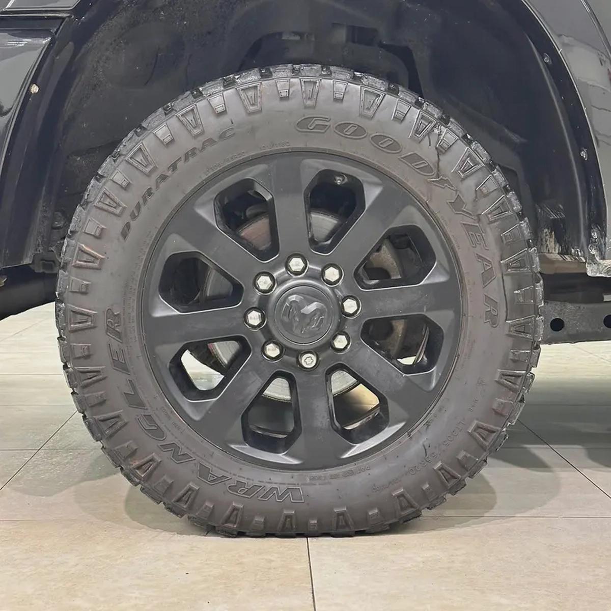 2022 Dodge RAM Laramie 3500 Diesel V6-15-15