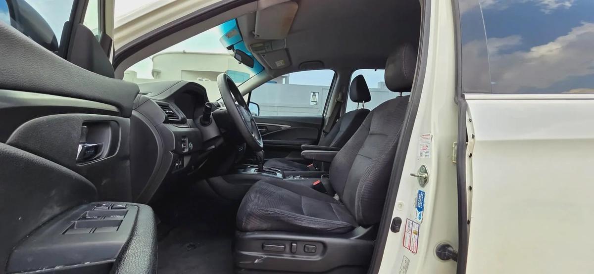 2017-Honda Pilot-Excellent Condition-11-11