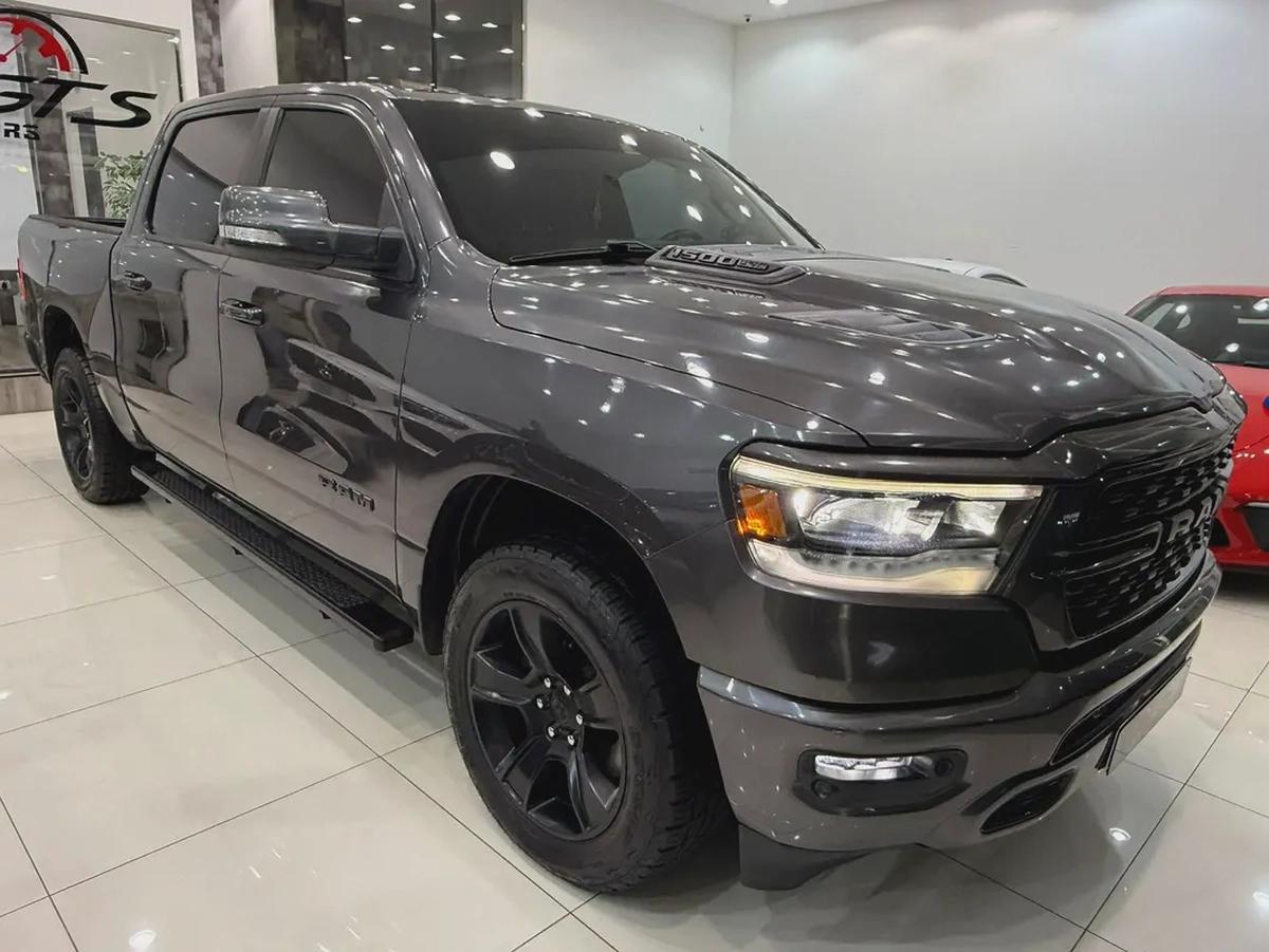 2022 Dodge Ram 1500 Sport-4-4