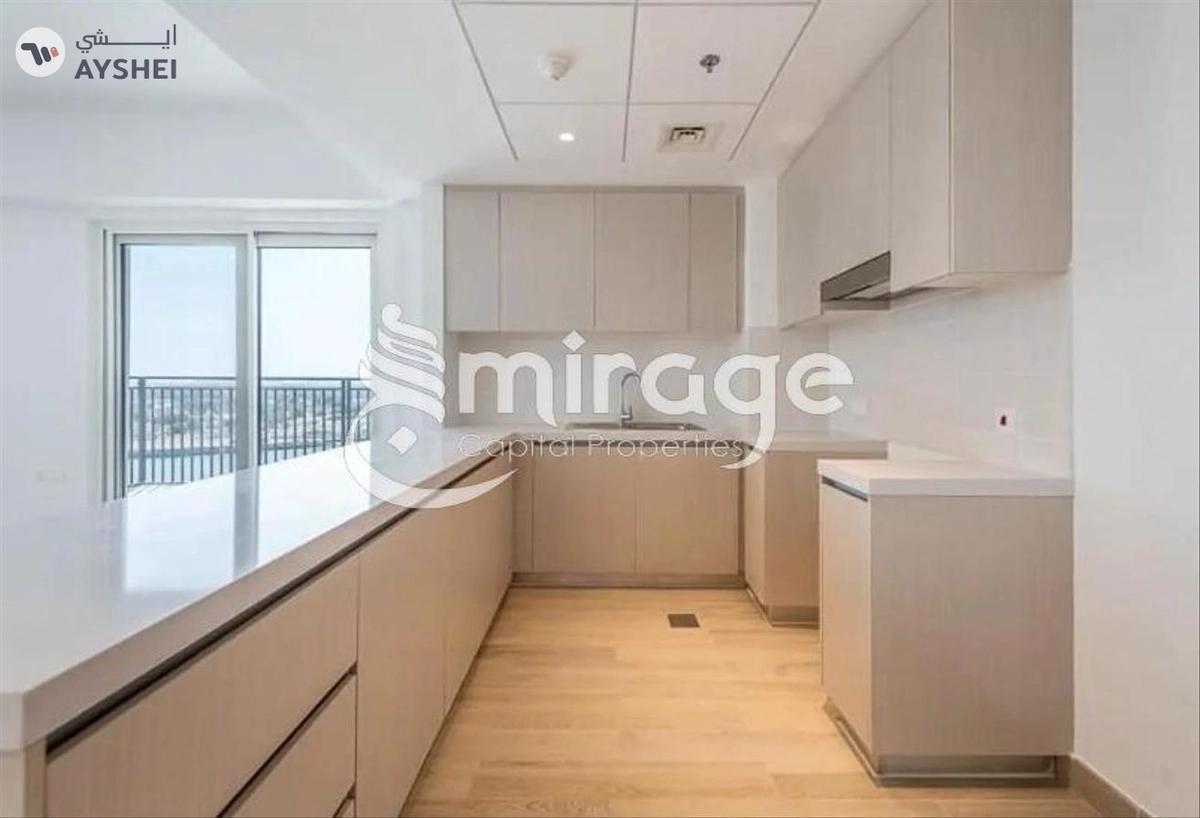 Apartment for rent in Waters Edge, Yas Island-1-landscape