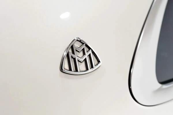 2019 S560 MAYBACH | EXTENDED WHEELBASE | FULL OPTIONS | EXCELLENT CONDITION |