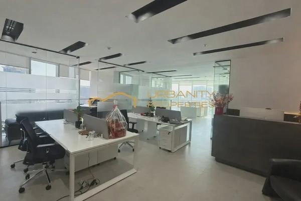 Fully Fitted Office | Prime Business Bay Location | 1 Parking