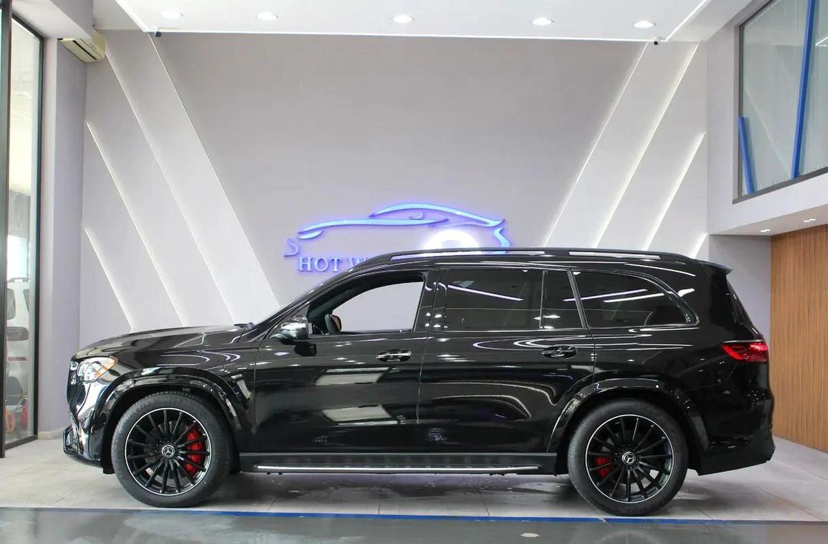 2024 - Mercedes Benz GLS 63 AMG Fully Loaded-16-16