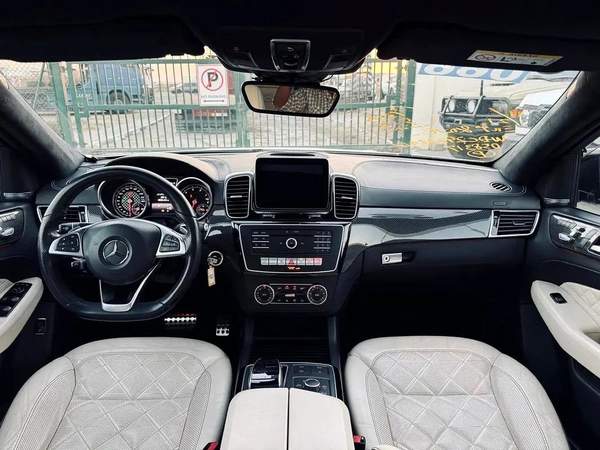 BENZ GLE43 AMG | 2017 | LOW MILEAGE 42000KM DONE | FRESH JAPAN IMPORT
