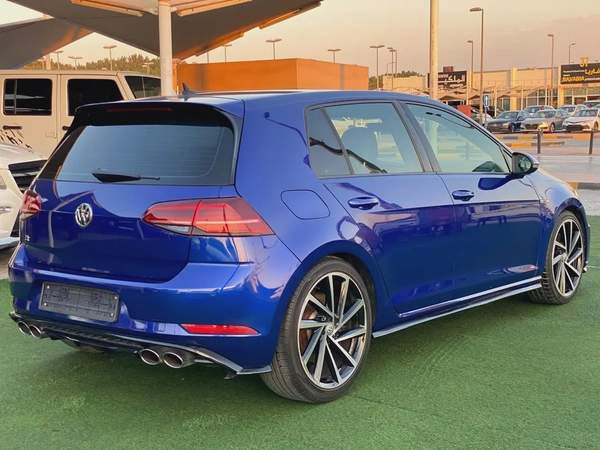(2018)//GOLF-R//GCC//FULL OPTION//