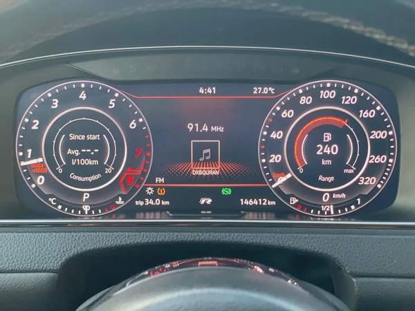 (2018)//GOLF-R//GCC//FULL OPTION//