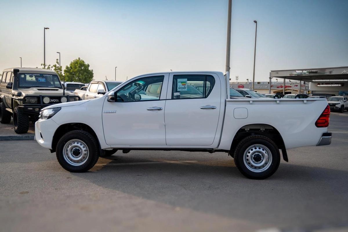 Toyota Hilux DLX Basic-13-13
