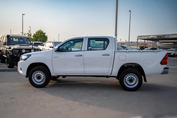 Toyota Hilux DLX Basic