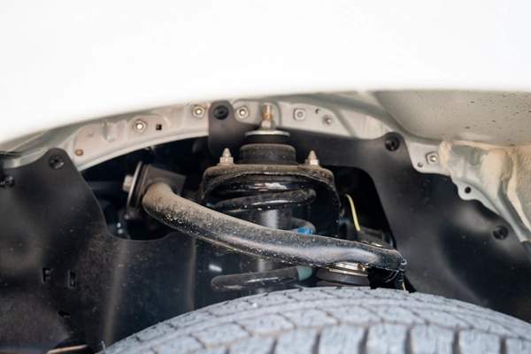 Toyota Hilux DLX Basic