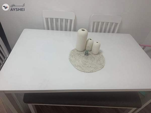white dining table bench and 4seat