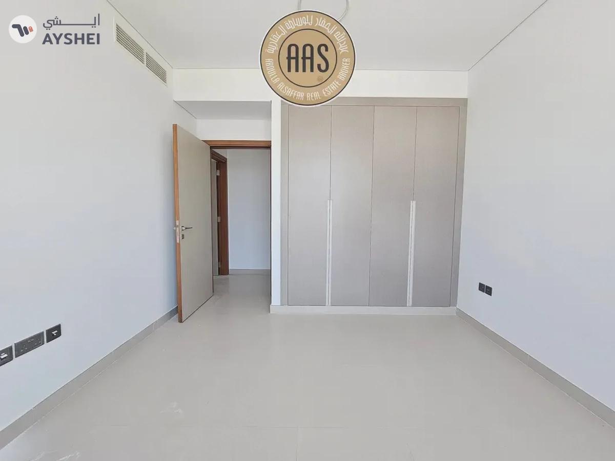 Brand new Spacious 3-BHK Apartment With All Facilities-11-11