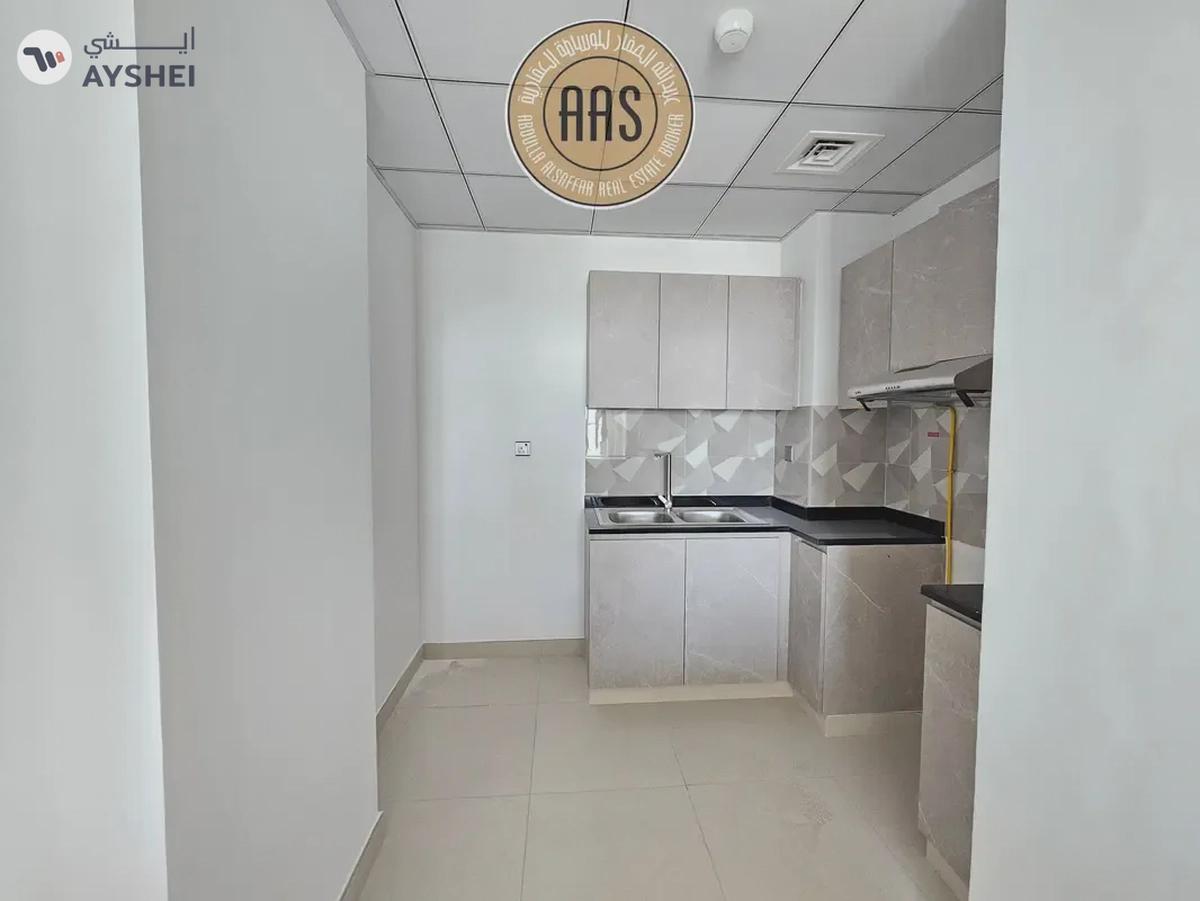 Brand new Spacious 3-BHK Apartment With All Facilities-1-1