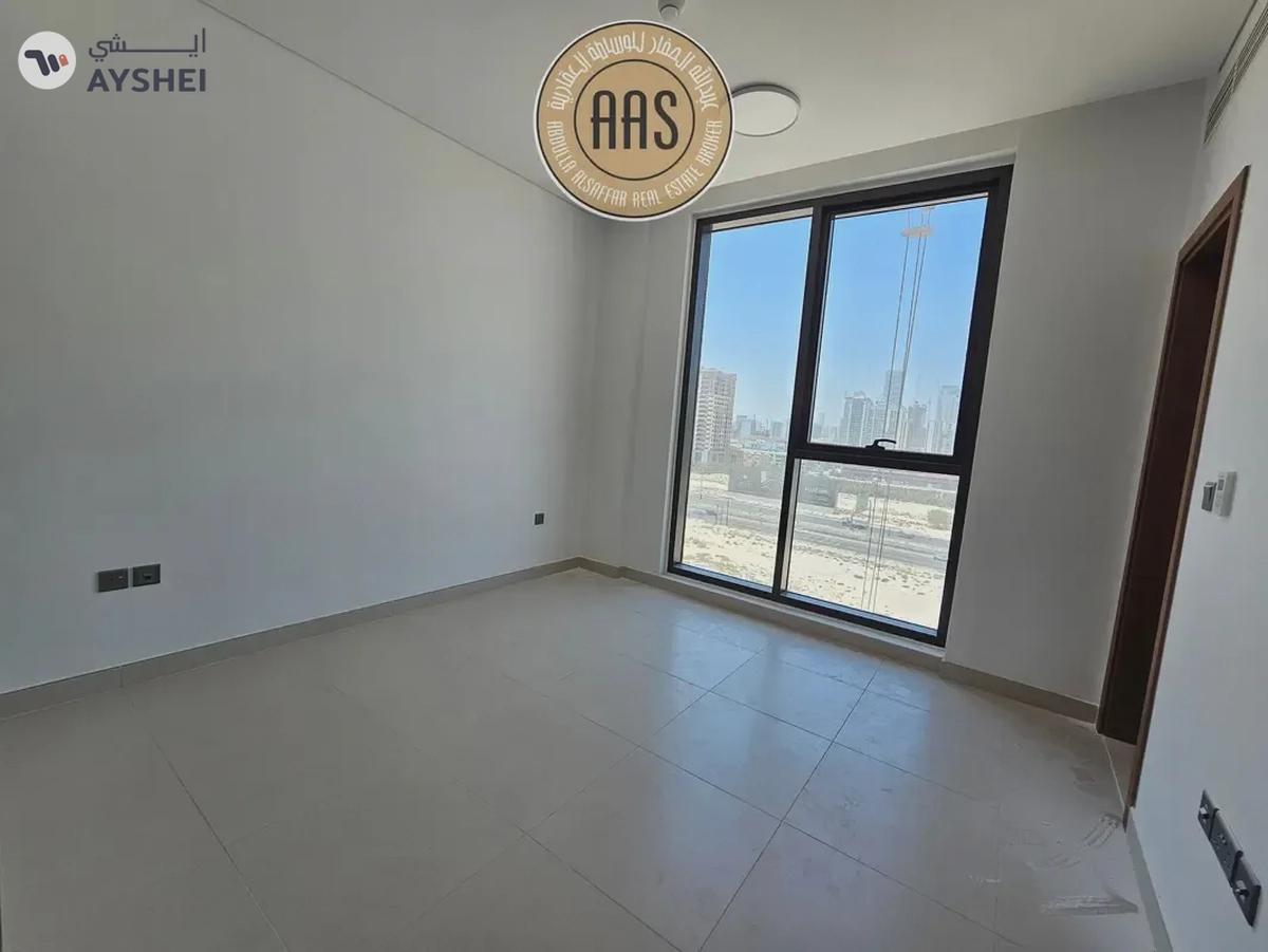 Brand new Spacious 3-BHK Apartment With All Facilities-9-9