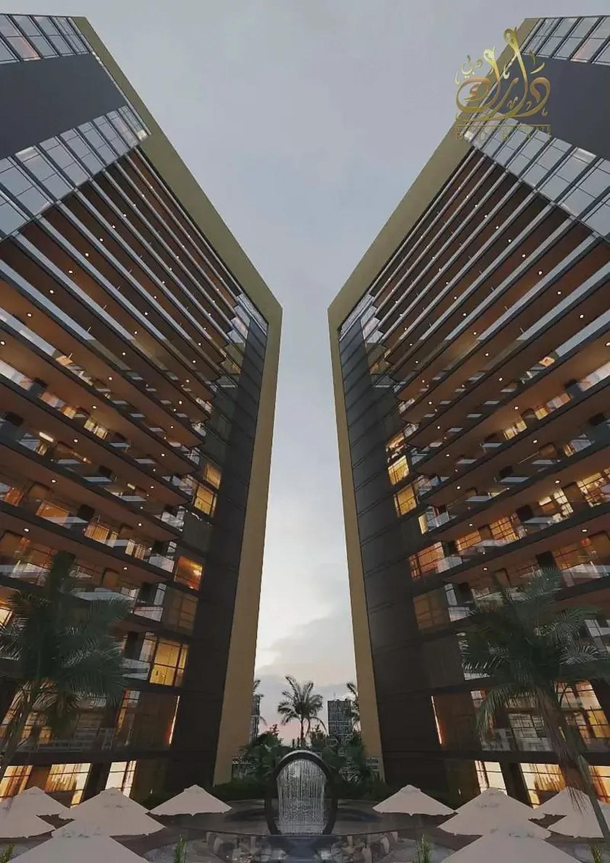 ICONIC ARCHITECTURE | PRIME DUBAI LIVING | ELEGANT LIVING-5-5