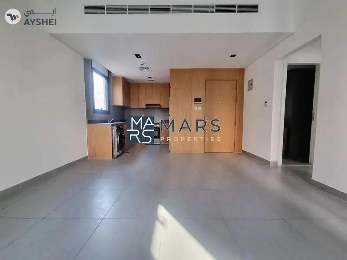 Brand New Spacious 1bhk Available with Balcony +Two Washroom +Pool+Gym-5-5