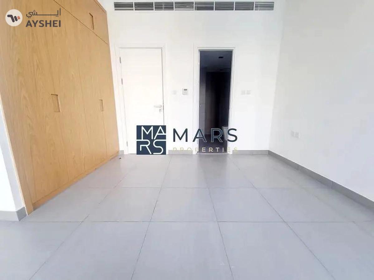 Brand New Spacious 1bhk Available with Balcony +Two Washroom +Pool+Gym-6-6