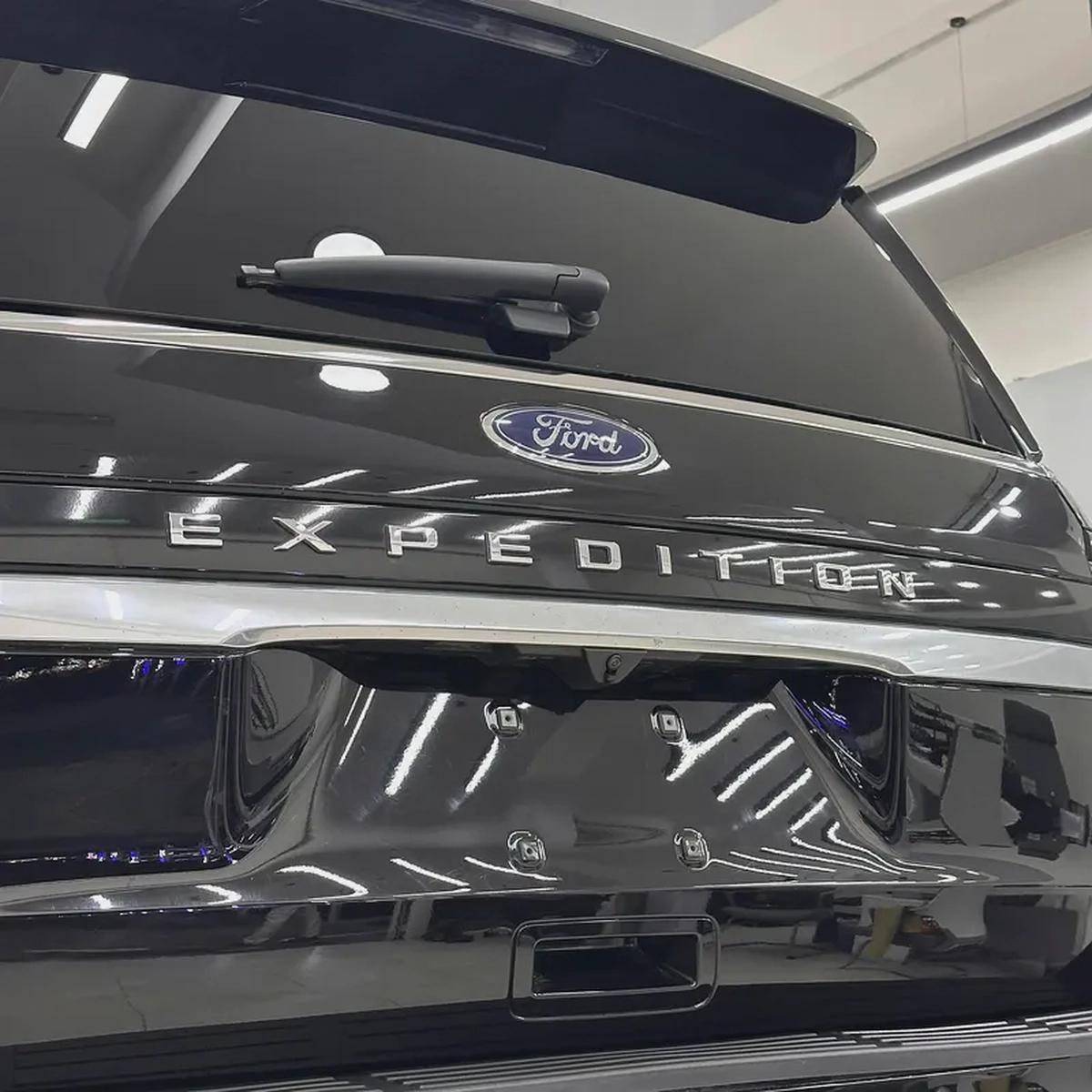 2023 Ford Expedition Platinum-12-12
