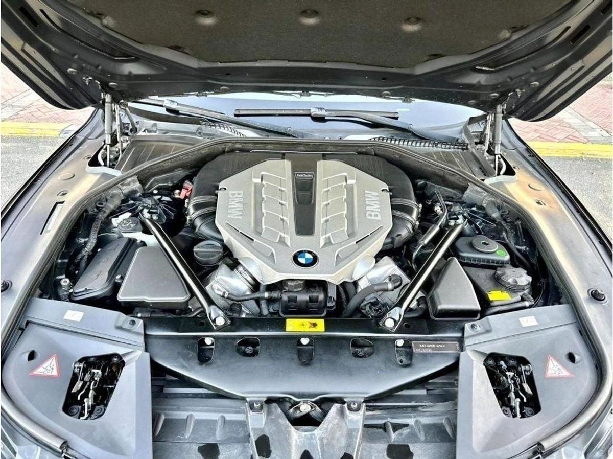 BMW ActiveHybrid 7-16-16