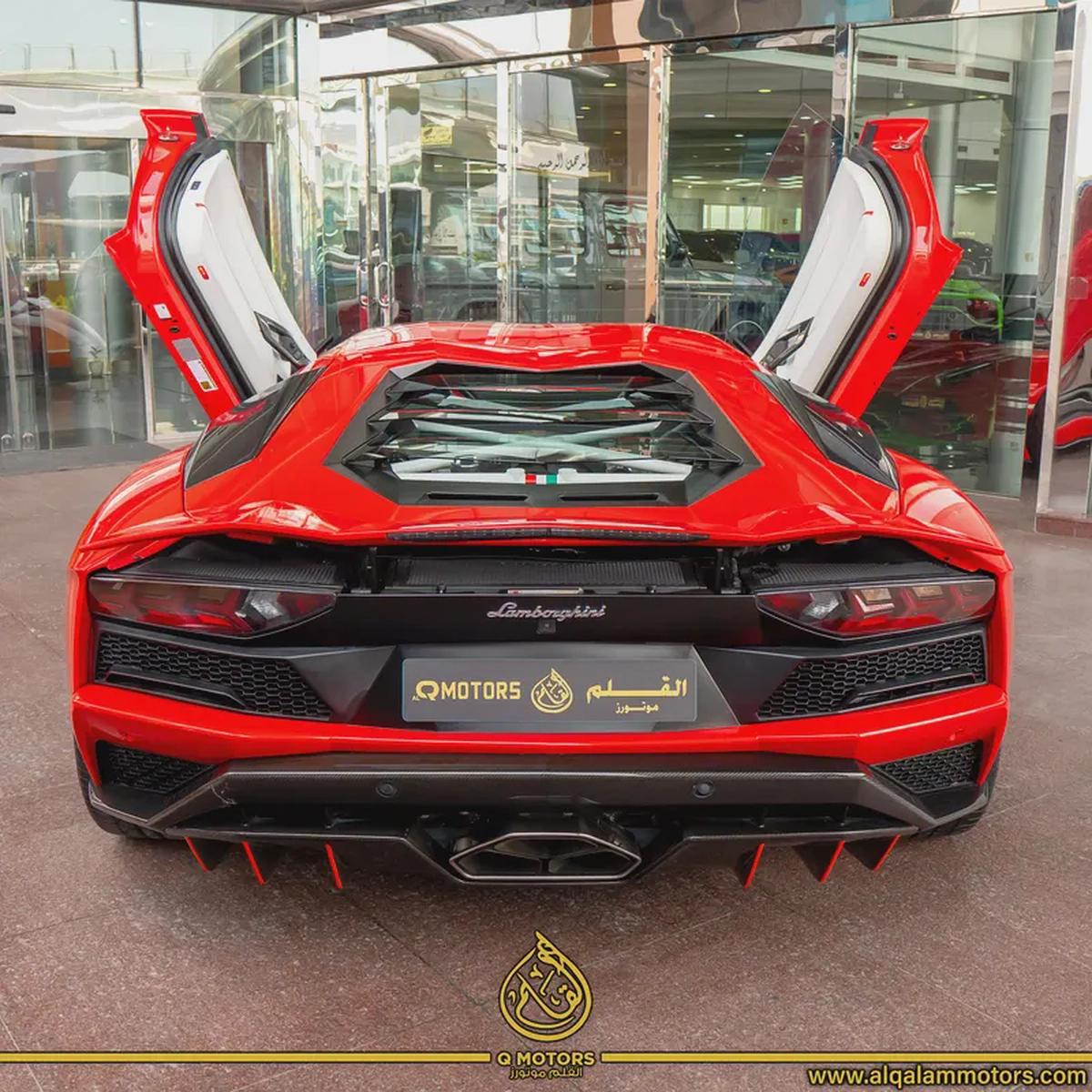 2018 LAMBORGHINI AVENTADOR S ( 1 OF 1 ) GCC DONE ONLY 28,000KM-8-8
