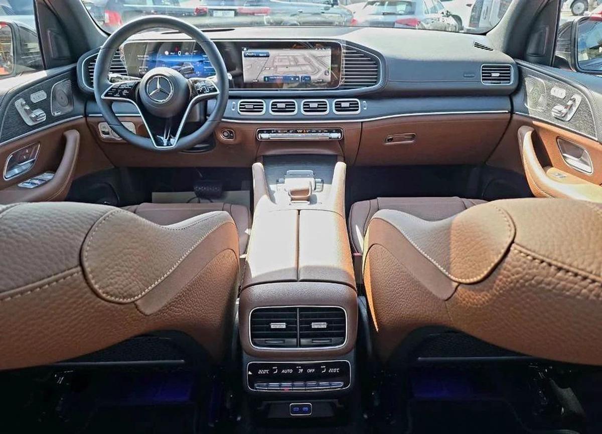 Mercedes-Benz GLE 450 AMG SUV Full Option Under Agency Warranty 2026 GCC-9-9