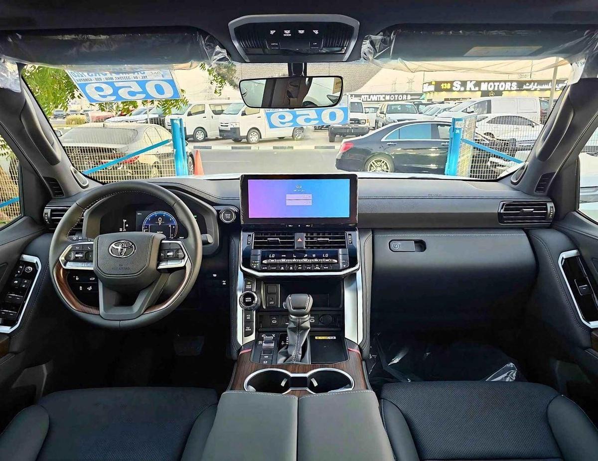 Toyota Land Cruiser GXR 3.5 Twin Turbo | BIG Screen JBL Speakers | Top Line Model (CODE # GXR3HB)-2-2