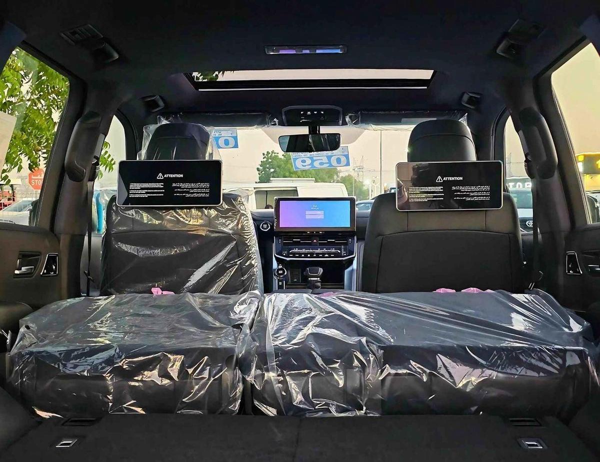 Toyota Land Cruiser GXR 3.5 Twin Turbo | BIG Screen JBL Speakers | Top Line Model (CODE # GXR3HB)-14-14