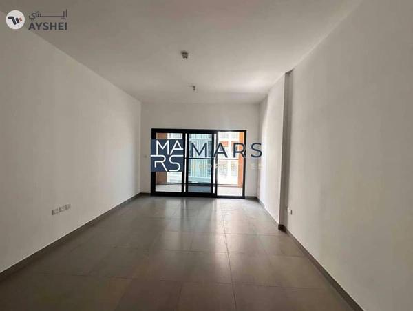 Big studio with balcony open view gym pool parking