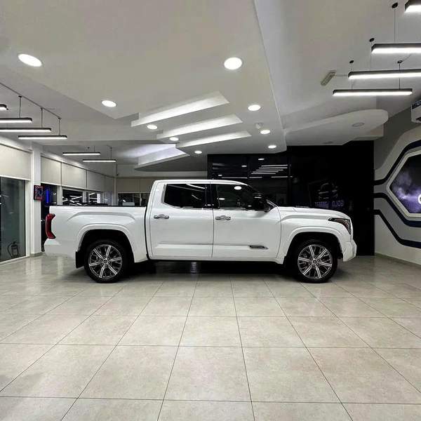 Toyota Tundra Capstone