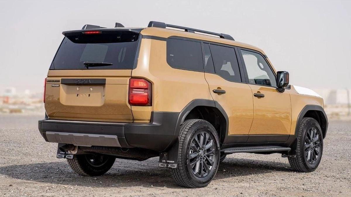 Toyota Prado TOYOTA PRADO 250 WX+ LUXURY 2.4P AT MY2025 - SAND-4-4