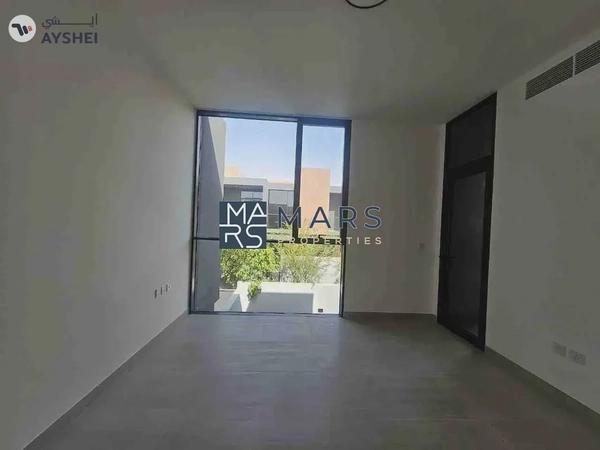 SPACIOUS | Big Lyout | Prime Location