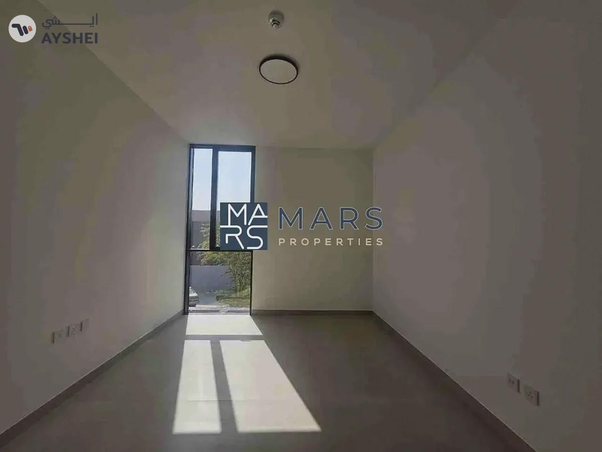 SPACIOUS | Big Lyout | Prime Location-1-landscape