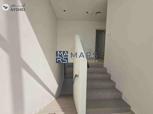 SPACIOUS | Big Lyout | Prime Location