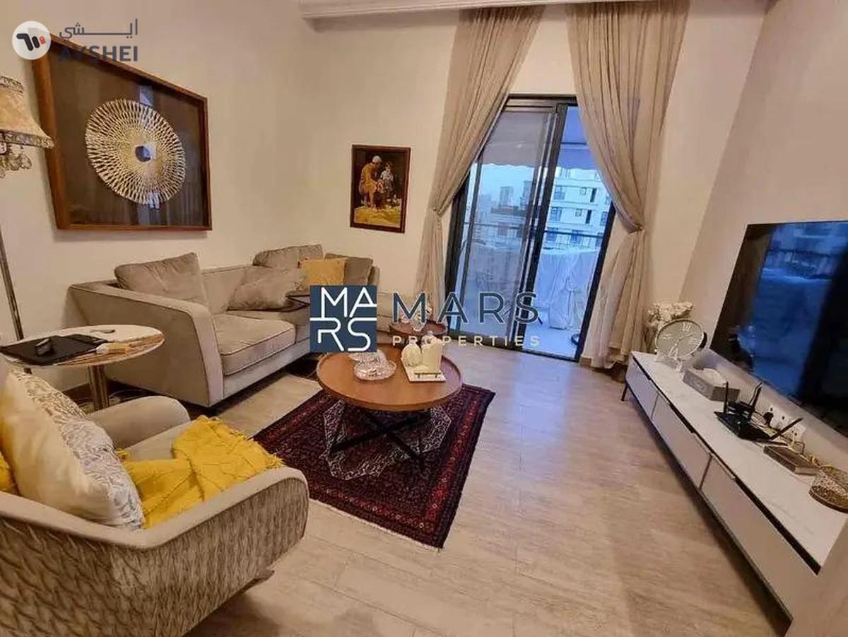 Hot Property |Big layout | Pool View |-9-9