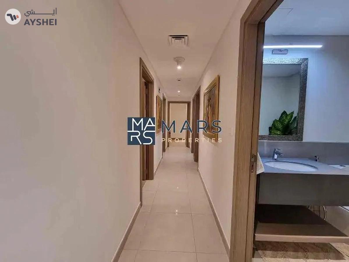 Hot Property |Big layout | Pool View |-10-10