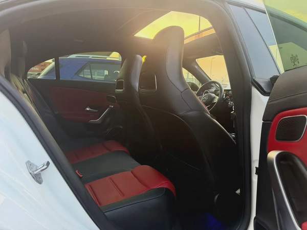 Mercedes-Benz CLA 250 AMG 2020 - GCC Specs - Pristine Condition