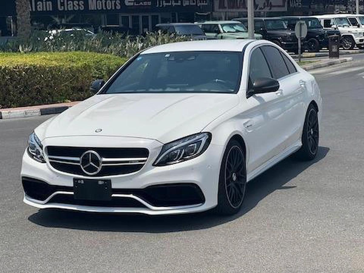 MERCEDES BENZ C63 S 2017-0-0