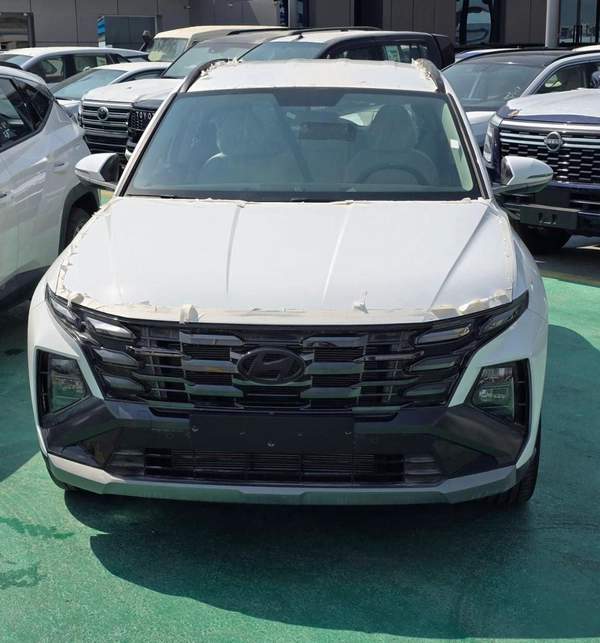 Hyundai Tucson 2.0L Smart (FWD)