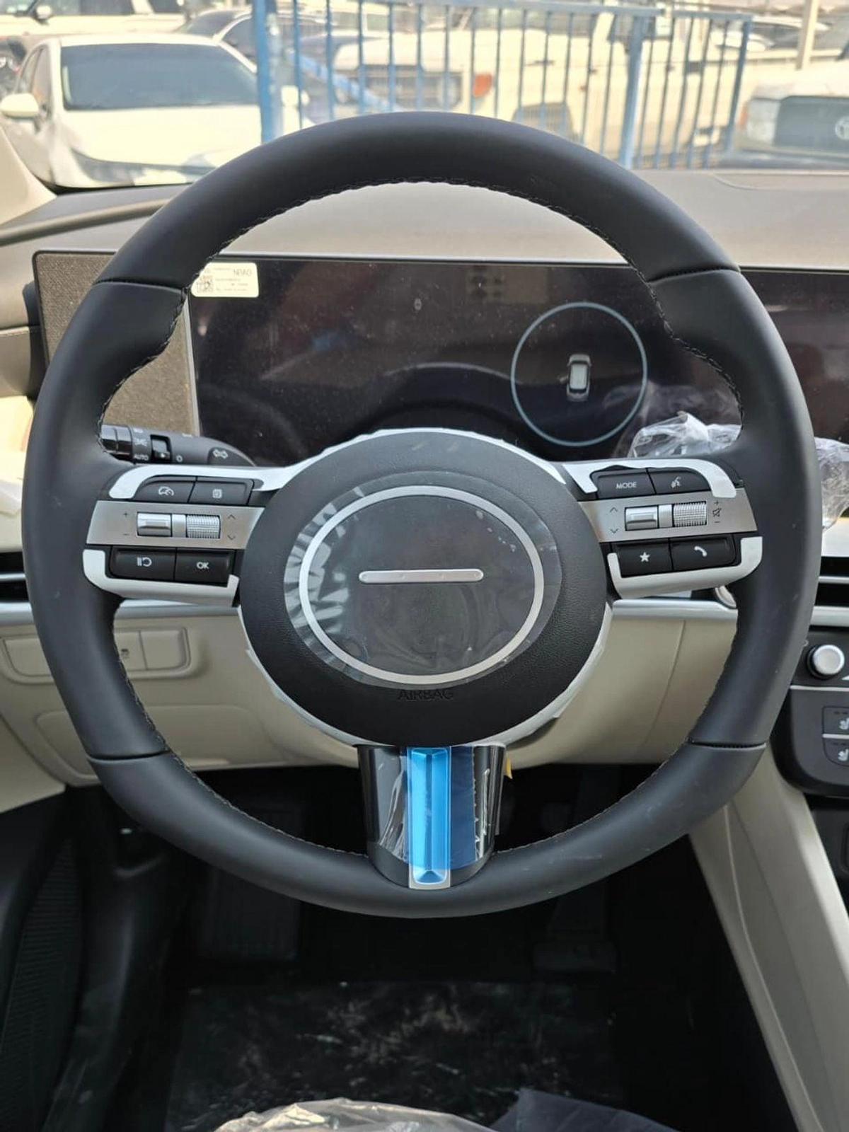 Hyundai Tucson 2.0L Smart (FWD)-6-6