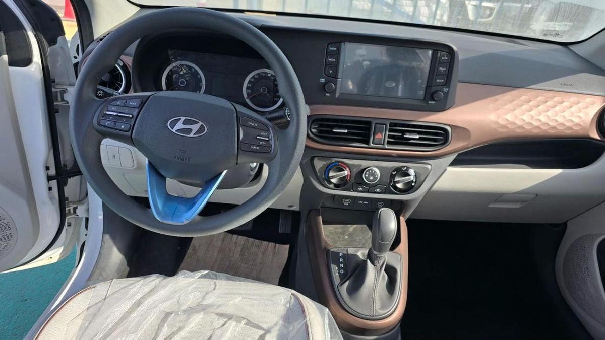 Hyundai Grand i10-7-7