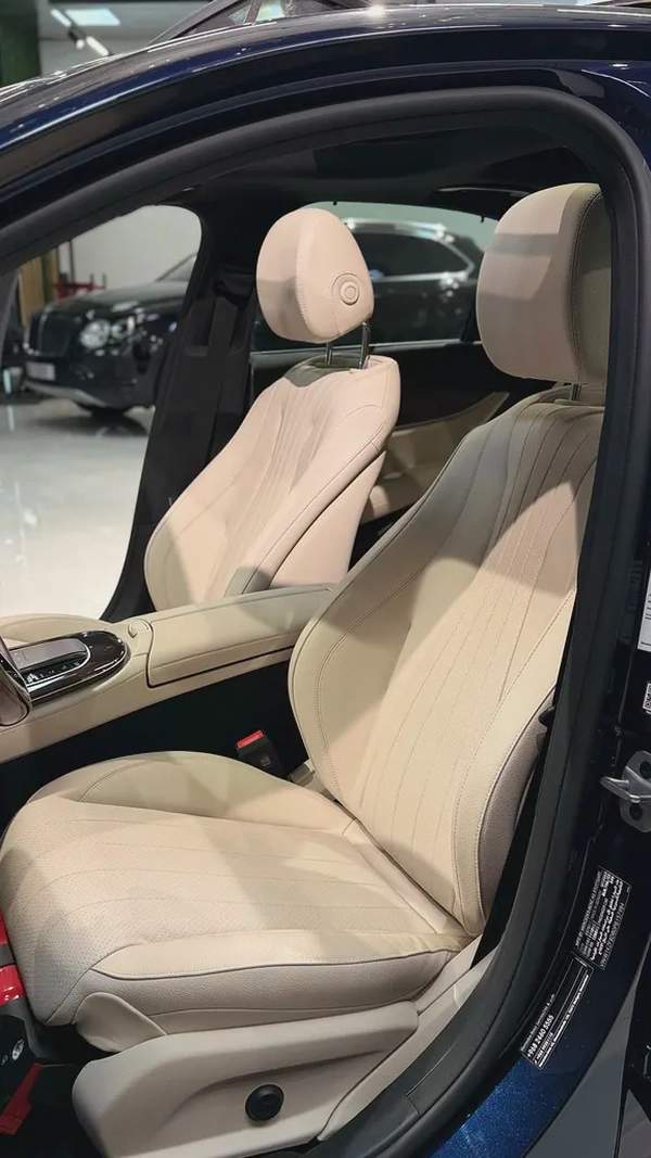 Mercedes-Benz E 300 2023 GCC Specs - Like New!