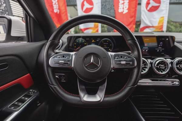 Mercedes-Benz GLA 200 2022