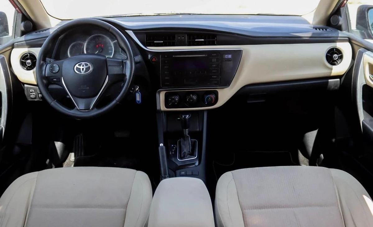 Used Toyota Corolla 2018-6-6