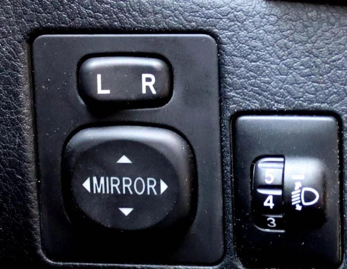 Used Toyota Corolla 2018-4-4