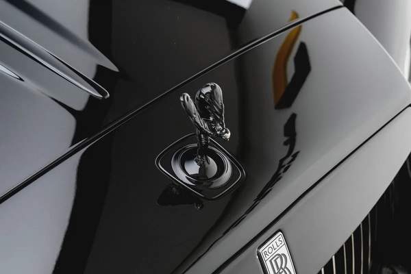 2019 ROLLS ROYCE WRAITH. GCC. BESPOKE AUDIO. 4 BUTTONS. STARLIGHT.