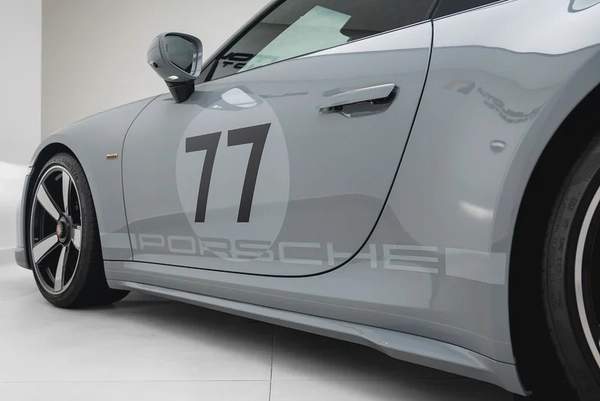 2023 PORSCHE 911 SPORT CLASSIC OF 1250.