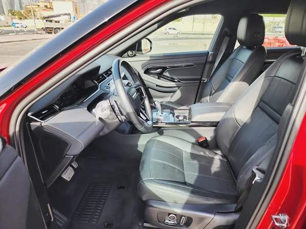 Range Rover Evoque SE P200 R-Dynamic 2021 Model GCC Specs With Full Service History And Warranty