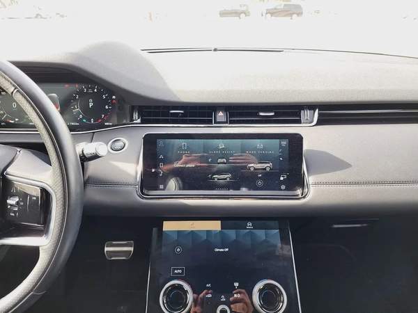 Range Rover Evoque SE P200 R-Dynamic 2021 Model GCC Specs With Full Service History And Warranty